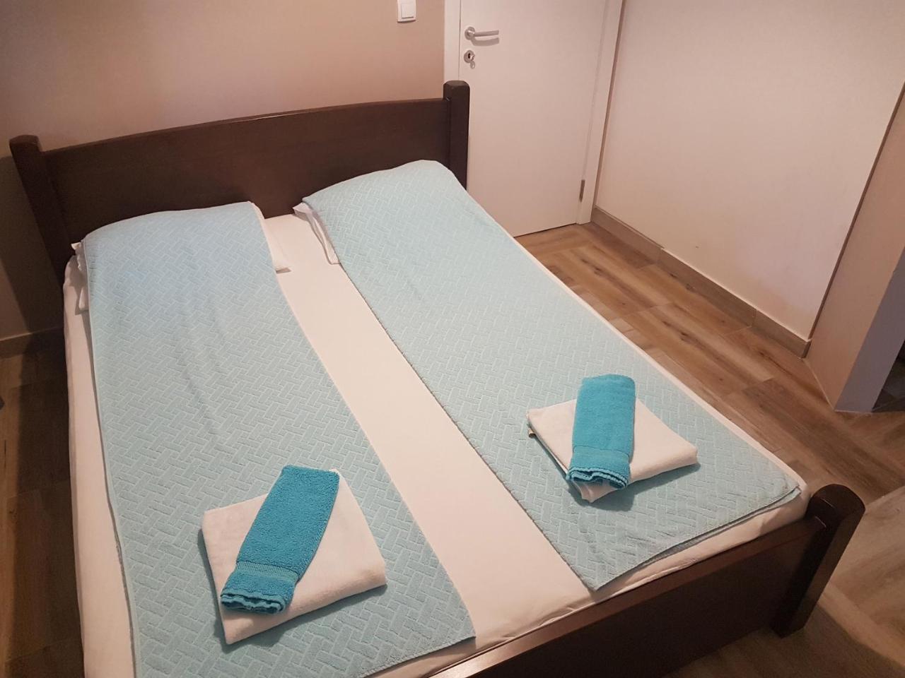 Apartmani Simic Valjevo Kültér fotó
